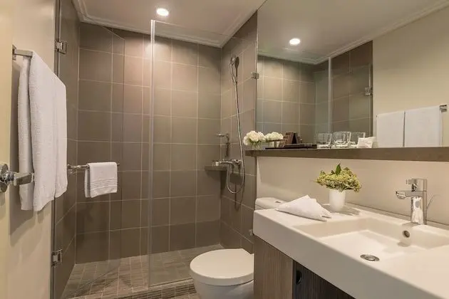 2 Bedroom Suite