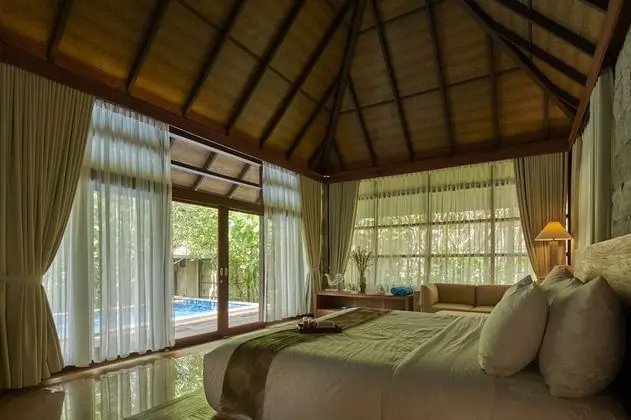 Luxury Villa With Breakfast