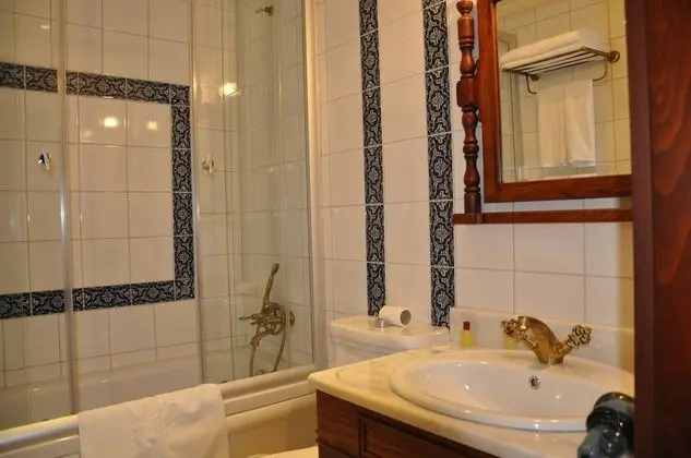 Standard Tek Büyük veya İki Ayrı Yataklı Oda, 2 Yatak Odası, Bahçe Manzaralı