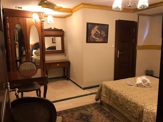 Economy Tek Büyük Yataklı Oda (Basement)