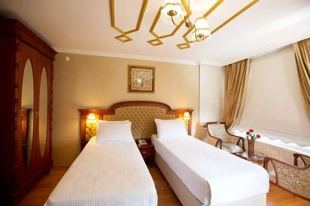 Standard Büyük Yataklı Tek Kişilik Oda