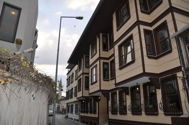 Standard Büyük Yataklı Tek Kişilik Oda