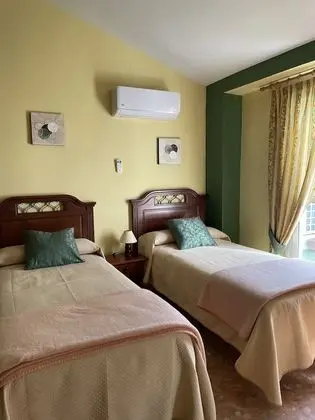 Tek Büyük Yataklı Oda