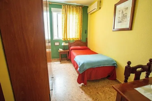 Tek Kişilik Oda