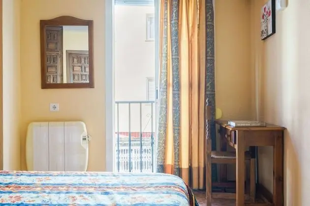 Tek Büyük veya İki Ayrı Yataklı Oda