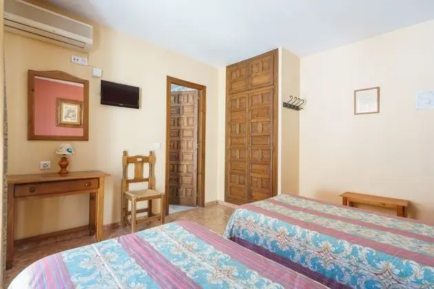 Tek Büyük veya İki Ayrı Yataklı Oda