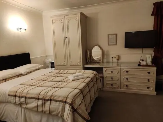 Standard Dört Kişilik Oda