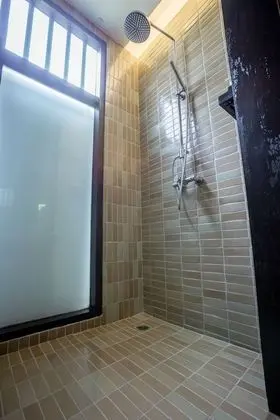 Deluxe Oda