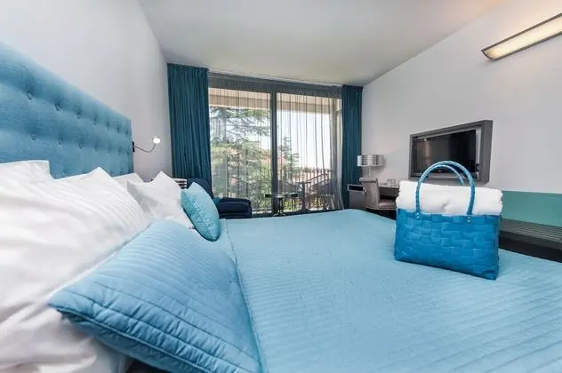 Üç Kişilik Oda, Balkon