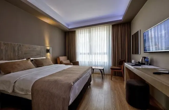 Deluxe Oda, Sokak Manzaralı, Balkonsuz