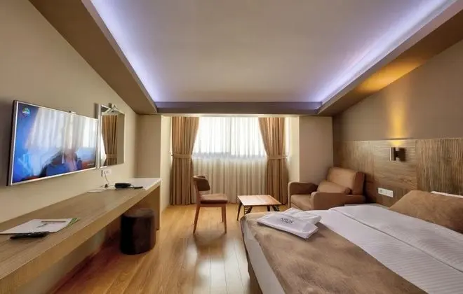 Deluxe Oda, Sokak Manzaralı, Balkonsuz