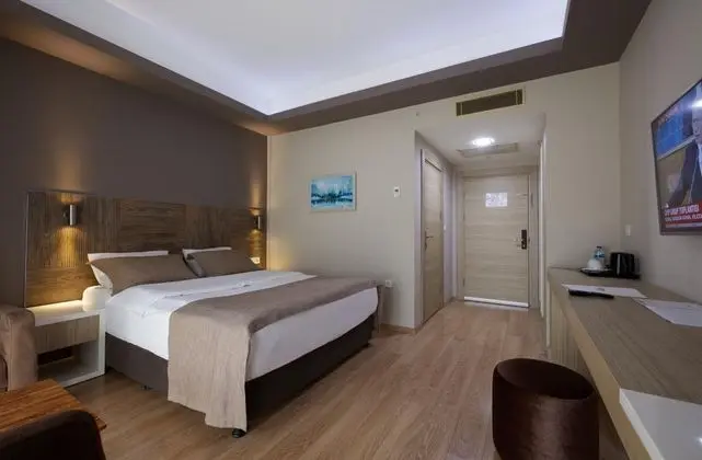 Deluxe Oda, Sokak Manzaralı, Balkonsuz