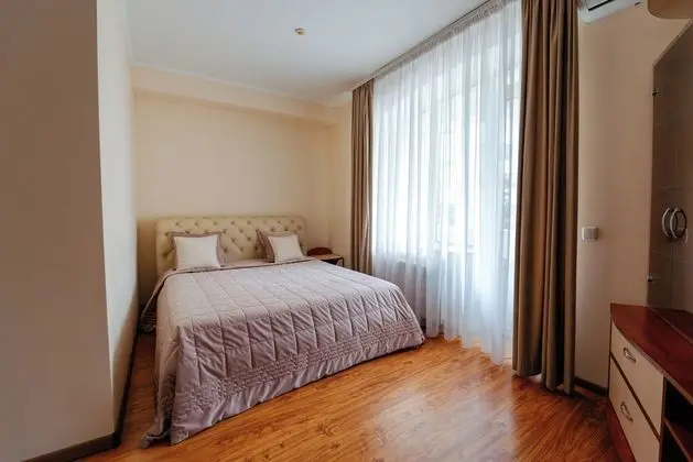 Comfort Tek Büyük Yataklı Oda