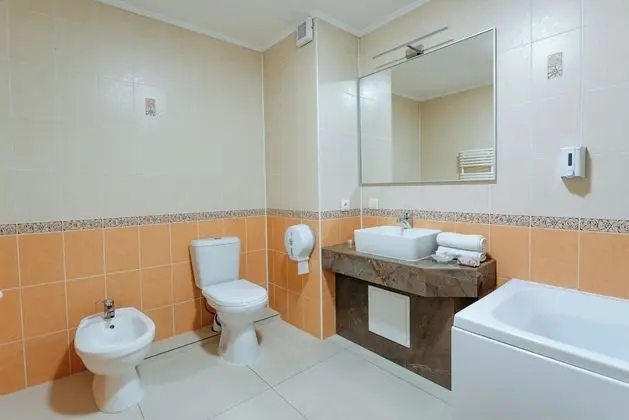 Comfort Tek Büyük Yataklı Oda