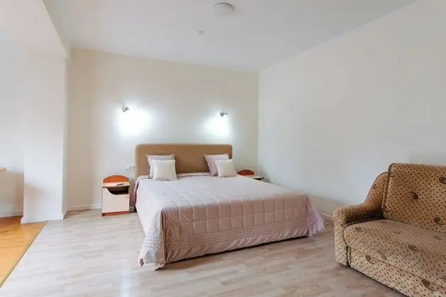 Comfort Tek Büyük Yataklı Oda