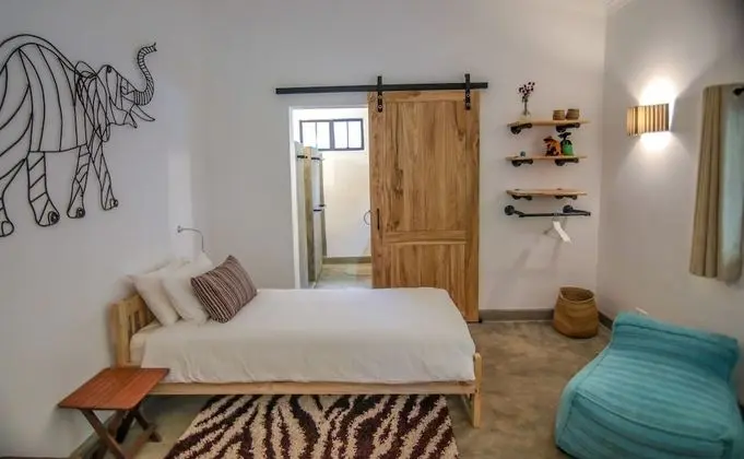 Comfort Tek Büyük Yataklı Oda, Bahçe Manzaralı, Bahçeli