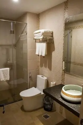 Superior Tek Büyük veya İki Ayrı Yataklı Oda