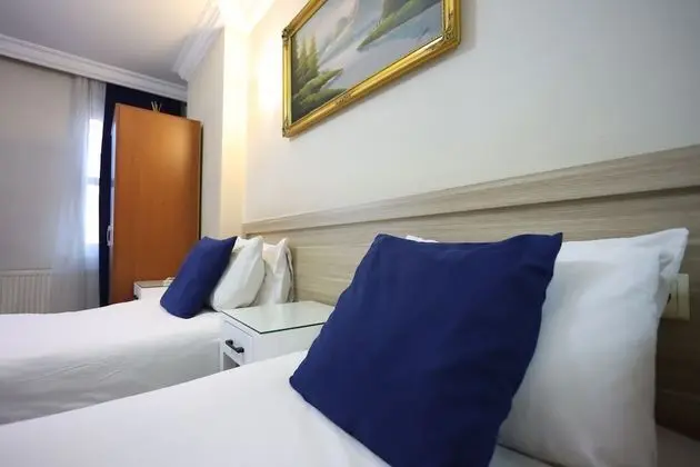 Standard Tek Büyük veya İki Ayrı Yataklı Oda