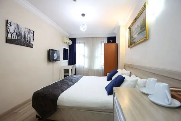Standard Tek Büyük veya İki Ayrı Yataklı Oda