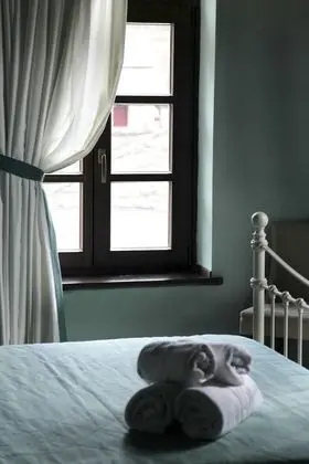 Tek Büyük veya İki Ayrı Yataklı Oda, Dağ Manzaralı