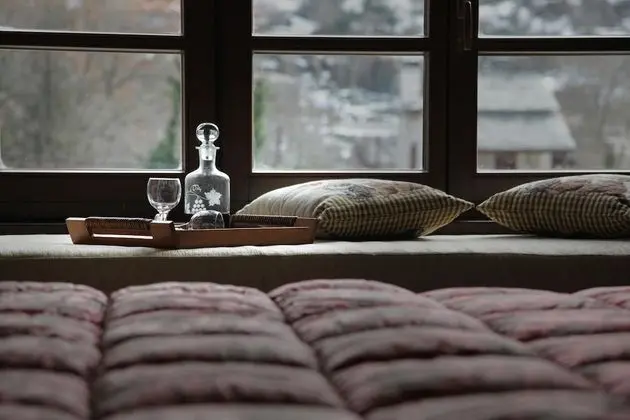Üç Kişilik Oda, Dağ Manzaralı