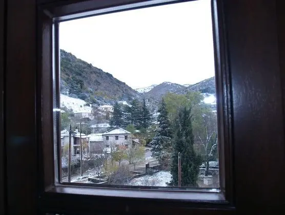 Üç Kişilik Oda, Dağ Manzaralı