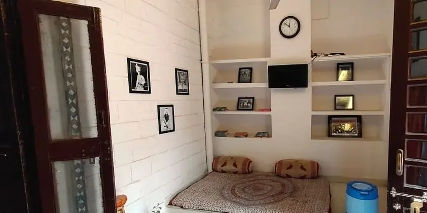 Standard Oda, Dağ Manzaralı