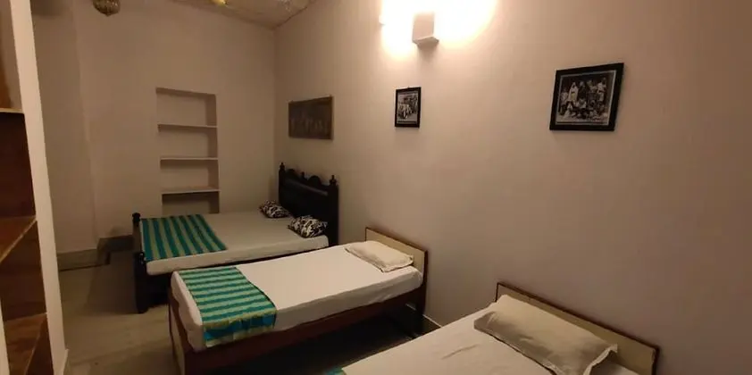 Standard Oda, Dağ Manzaralı