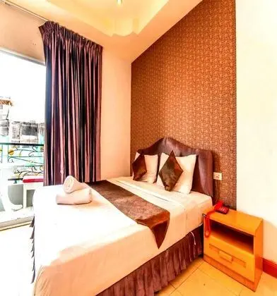 Deluxe Room with Balcony
