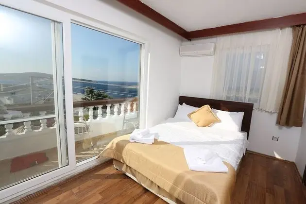 Superior Tek Büyük veya İki Ayrı Yataklı Oda, Deniz Manzaralı