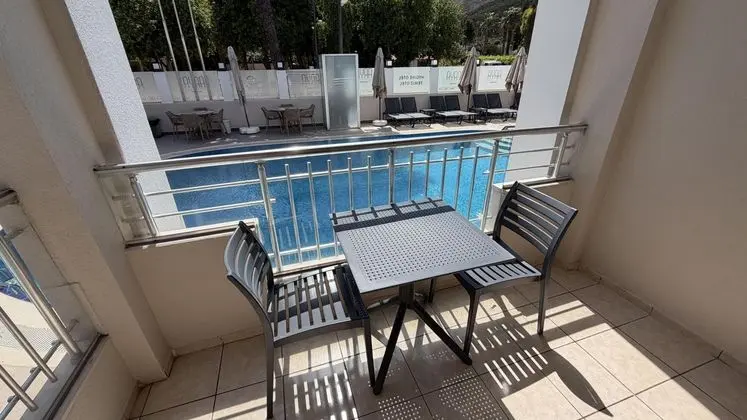 Suite, Dağ Manzaralı