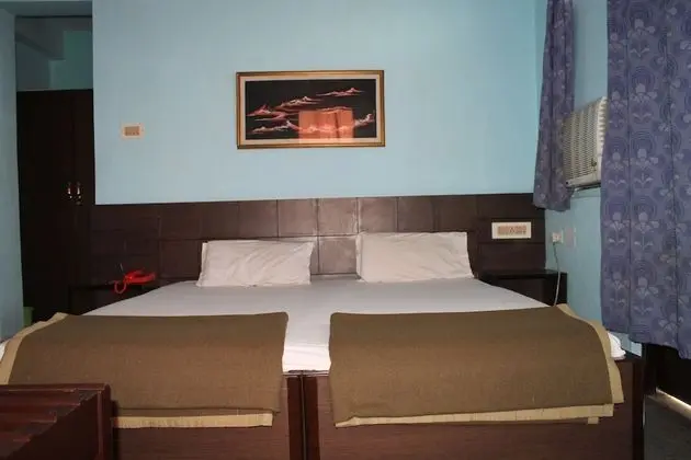 Deluxe Tek Büyük Yataklı Oda, 1 Çift Kişilik Yatak, Şehir Manzaralı