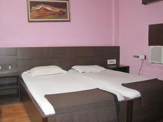 Deluxe Tek Büyük Yataklı Oda, 1 Çift Kişilik Yatak, Şehir Manzaralı