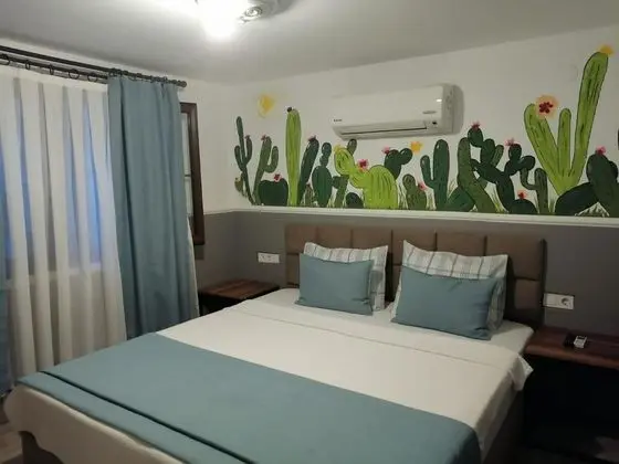 Standart Oda, Avlu Manzaralı, 1. Kat