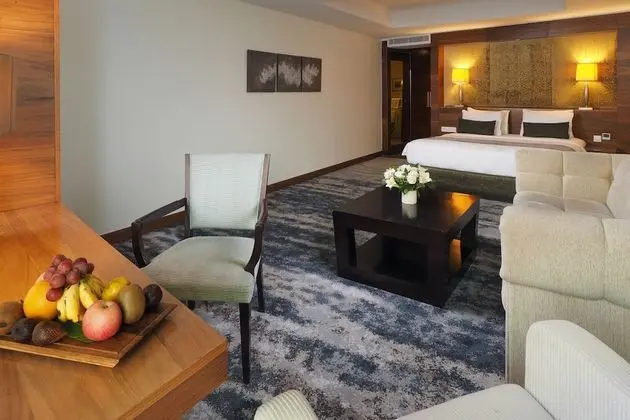 Deluxe Suite