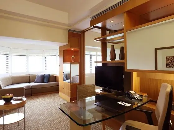 Club Junior Suite