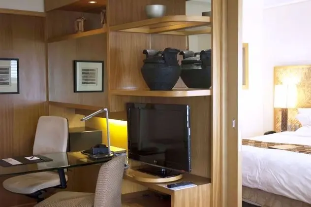 Club Junior Suite