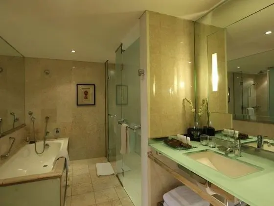 Club Junior Suite