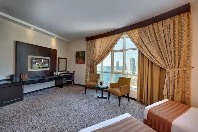 Deluxe İki Ayrı Yataklı Oda, 2 Tek Kişilik Yatak, Kısmi Deniz Manzaralı