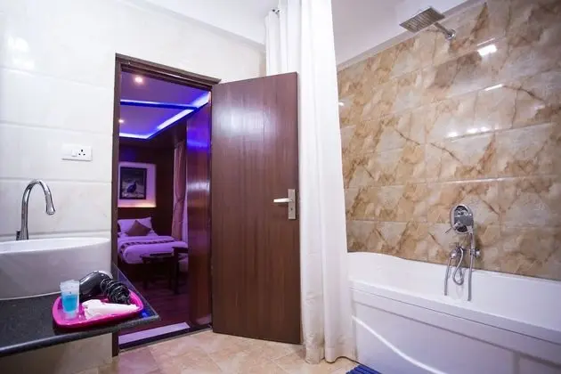 Deluxe Üç Kişilik Oda, Sigara İçilmez