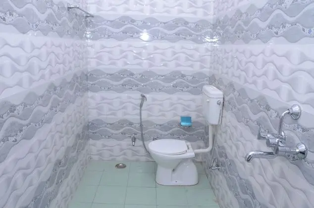 Premium Tek Büyük Yataklı Oda