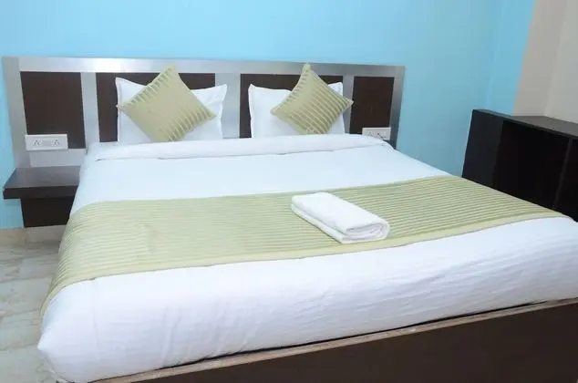 Premium Tek Büyük Yataklı Oda