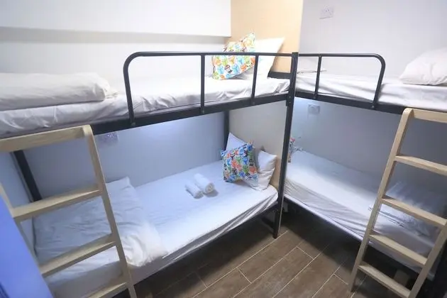 Oda (4-person bunk beds)