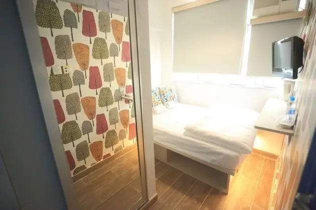 Standard Tek Büyük Yataklı Oda