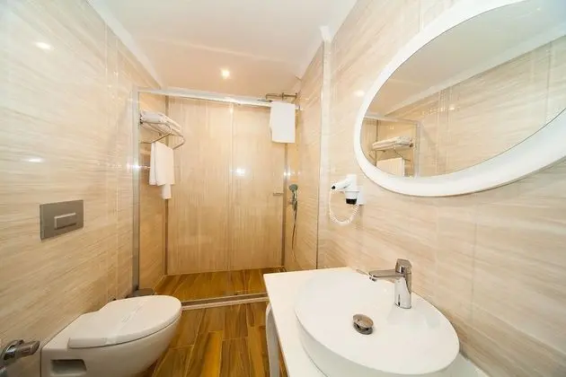 Deluxe Double Room, Garden View