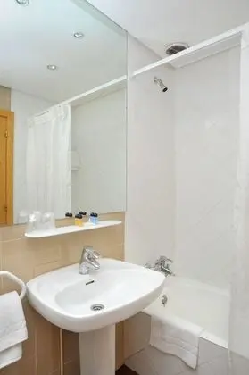 Üç Kişilik Oda (2+1)