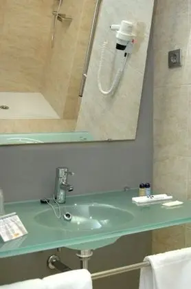 Superior Büyük Yataklı Tek Kişilik Oda