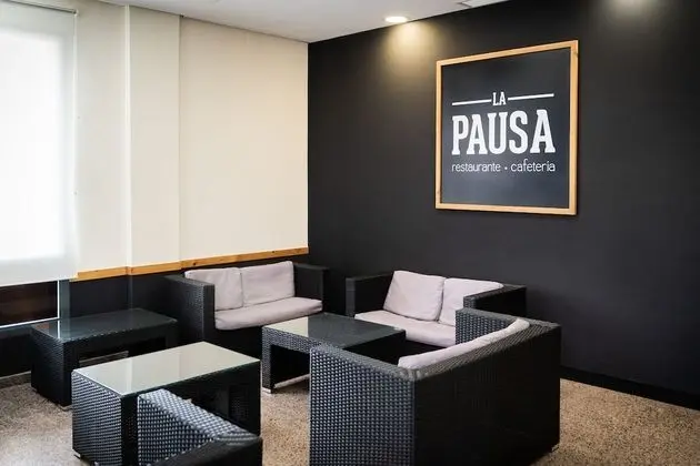 Büyük Yataklı Tek Kişilik Oda