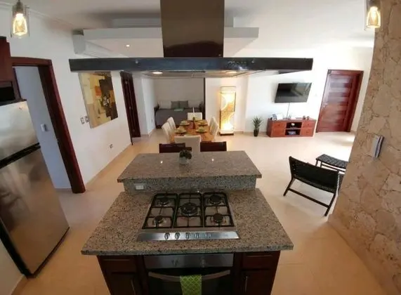 Luxury Daire, 2 Yatak Odası, Havuz Manzaralı, Avlu