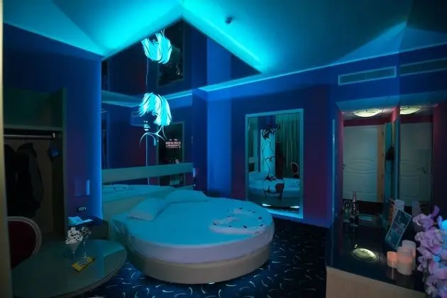 Tek Büyük Yataklı Oda (Budget)